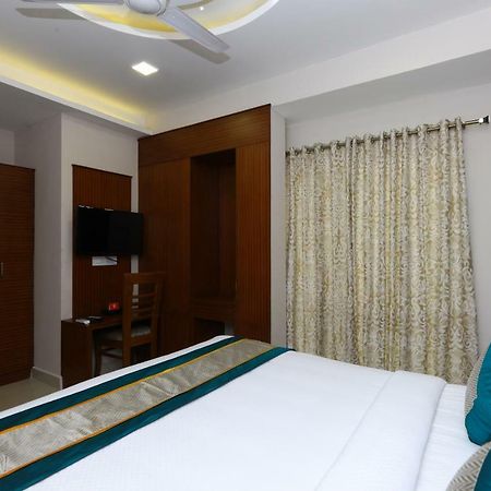 Oyo Flagship 486 Nungambakkam-Greams Road-Apollo Hospital Otel Chennai Dış mekan fotoğraf